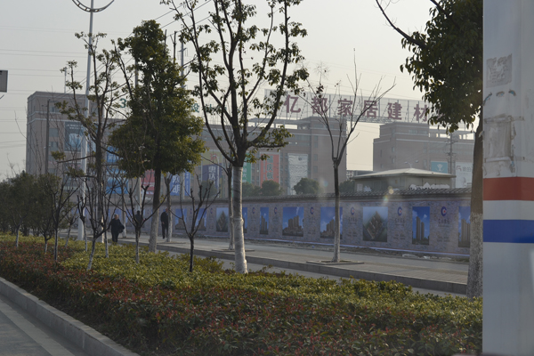 �����淢��