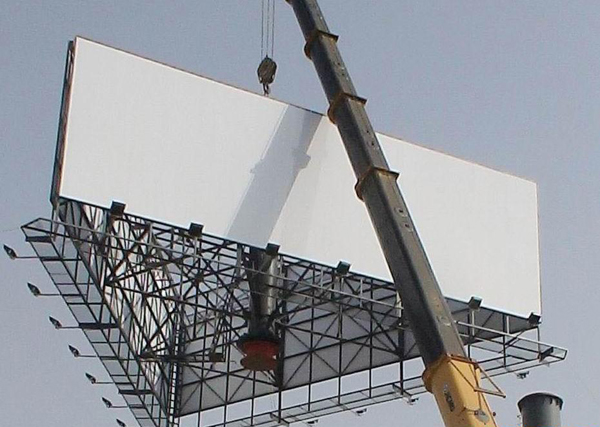 �����淢��